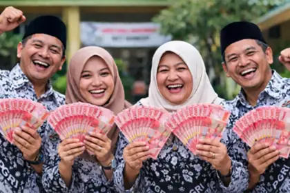 SimulasiCAT.ID - Pemerintah Resmi Salurkan THR TPG 100 Persen dan Gaji ke-13 untuk Guru ASN, Dana Telah Masuk ke Kas Daerah