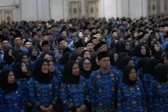 SimulasiCAT.ID - Pemerintah Madina Resmikan Status 3.990 PPPK Paruh Waktu Lewat Penyerahan SK