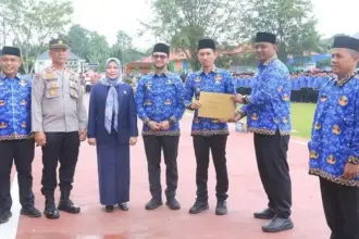 SimulasiCAT.ID - Kadishub Aceh Tekankan Integritas dan Kepentingan Publik dalam Penyerahan SK PPPK Paruh Waktu