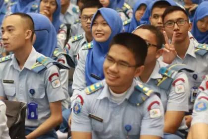 SimulasiCAT.ID - Ketentuan Mata Minus dan Syarat Kesehatan bagi Peserta Seleksi Sekolah Kedinasan 2026